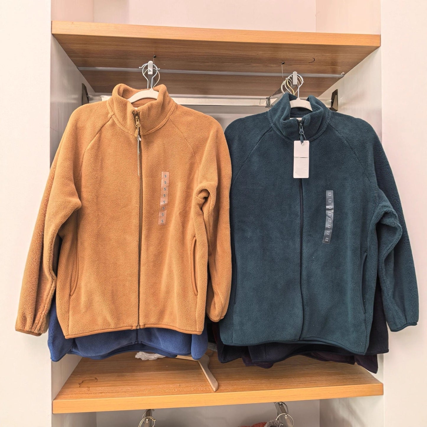 Damen Fleecejacke Hochkragen Seitentaschen Eveloria