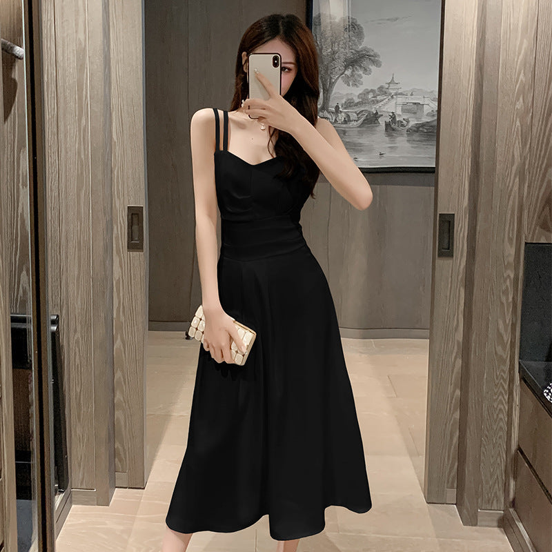 Damen Maxikleid Klassischer Schnitt Schmale Träger Eveloria