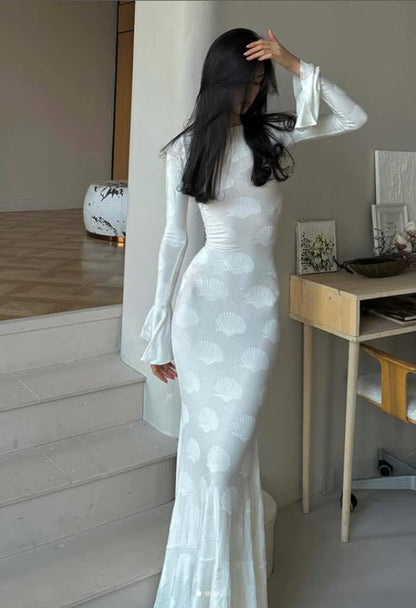 Damen Langkleid Figurbetont Muschel-Design Ärmelabschluss