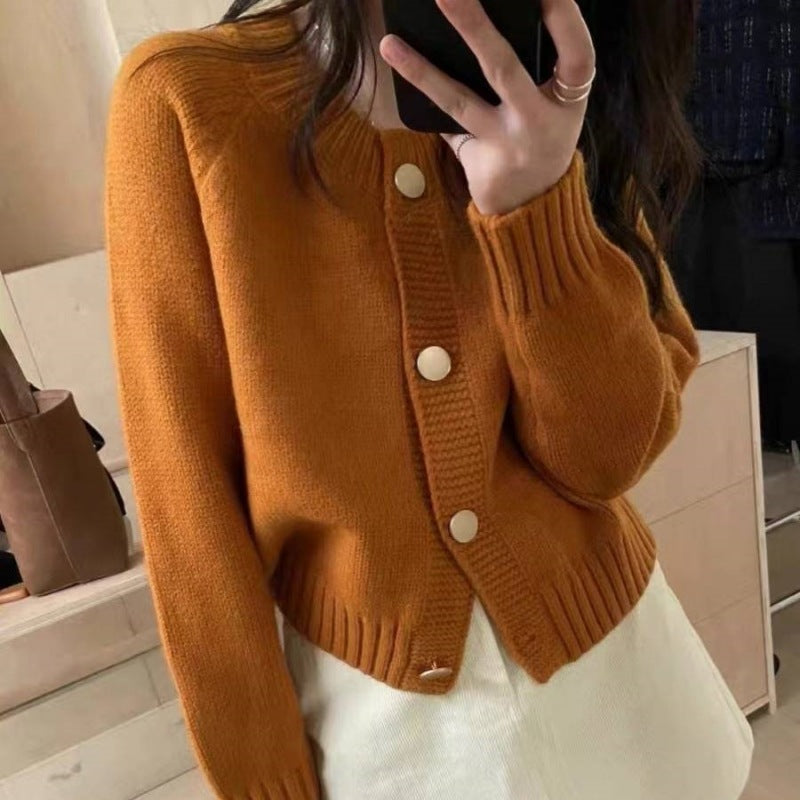 Damen Strickjacke Moderner Schnitt Dekorative Knöpfe Beige - Eveloria