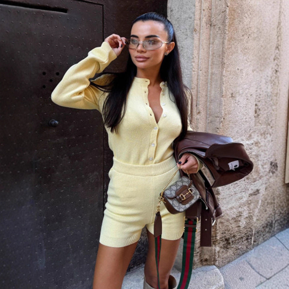 Damen Strickoverall Kurzbein mit Knöpfen Beige