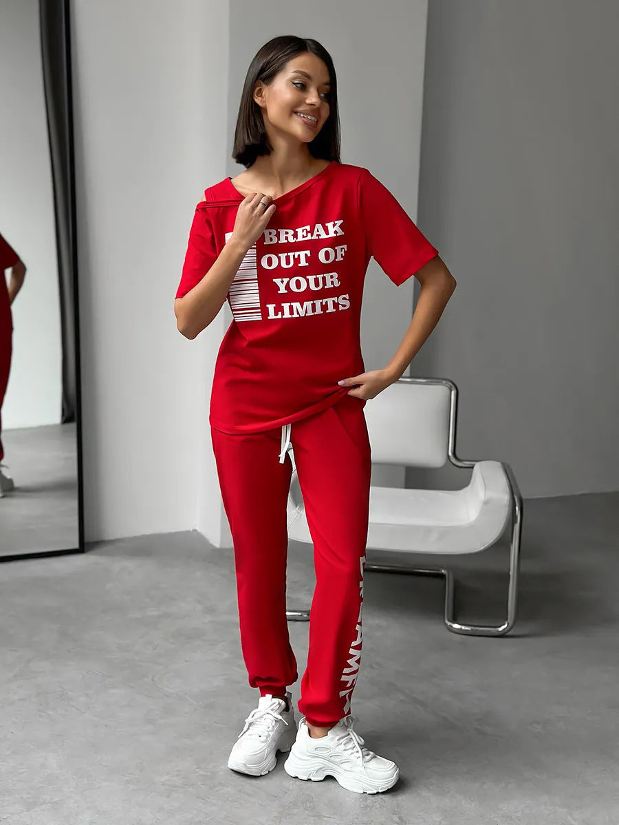 Damen Sportlicher Lounge-Anzug Cut-Out-Ärmel Statement-Druck Eveloria