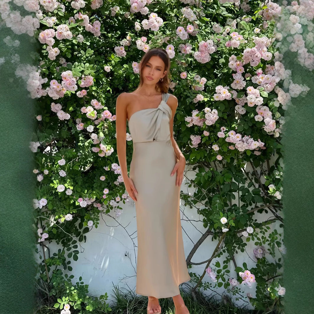 Damen Maxikleid Asymmetrisch Schwingender Saum Eveloria
