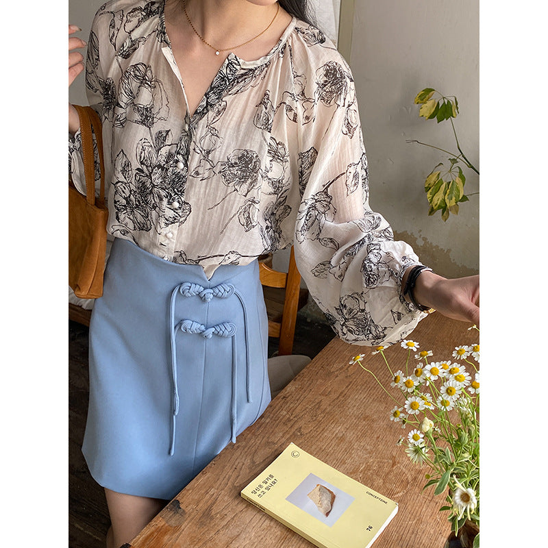 Damen Bluse Floralmuster Knopfdetails Eveloria