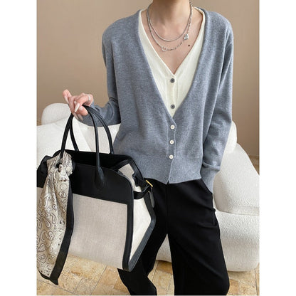 Damen Strickcardigan V-Ausschnitt Knopfleiste Kuschelig Grau Eveloria