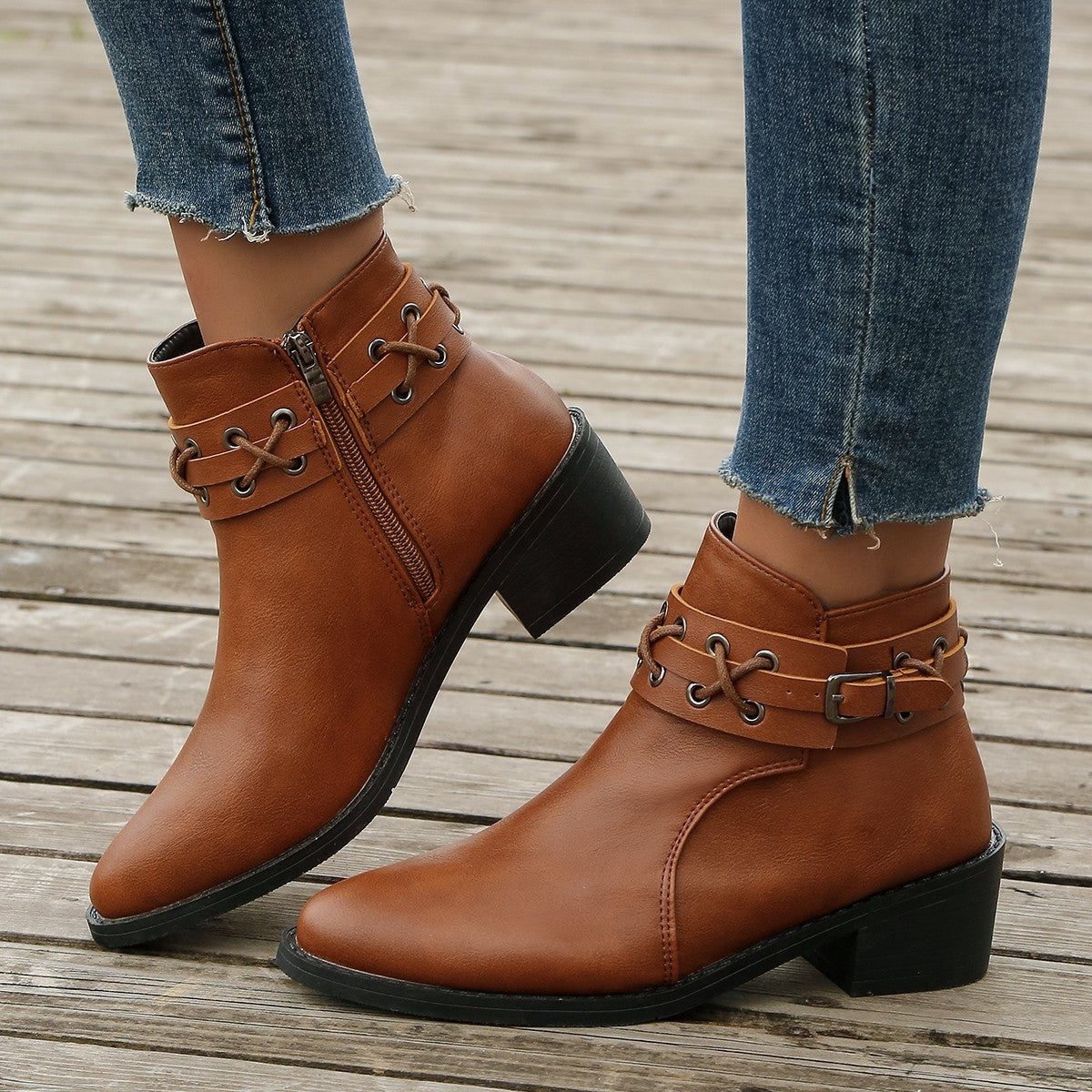 Damen Stiefeletten Spitzem Zeh Blockabsatz Schnürschnalle Schwarz - Eveloria