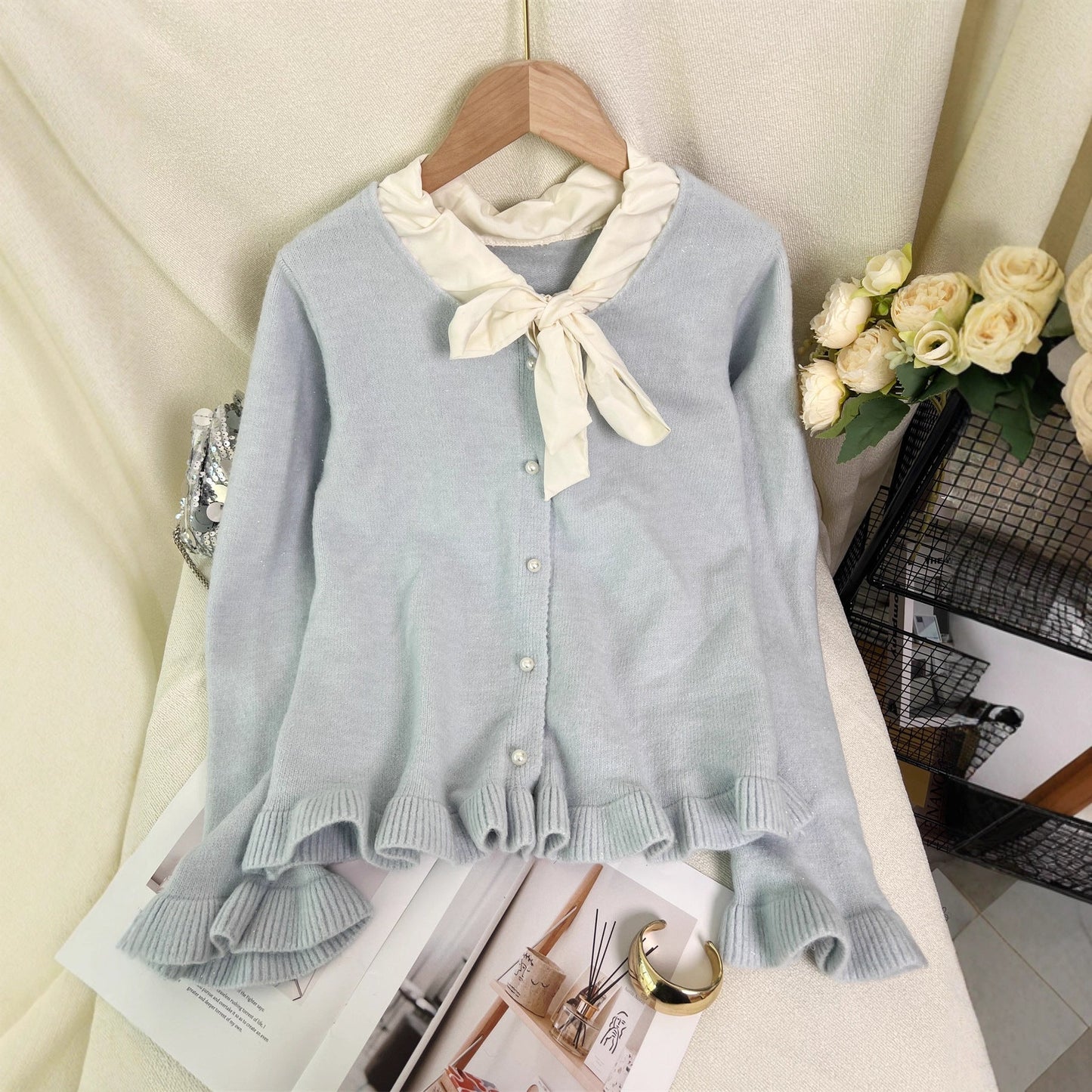 Damen Strickjacke Rüschen Schleifenkragen Elegante Eveloria