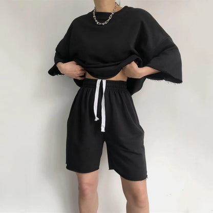 Damen Kurzarm-Oberteil und Shorts Set Eveloria