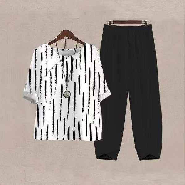 Damen Freizeit Set mit Streifen Oberteil und bequemen Hosen