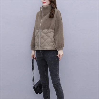 Damen Fleecejacke Steppdetail Elegantes Design Eveloria