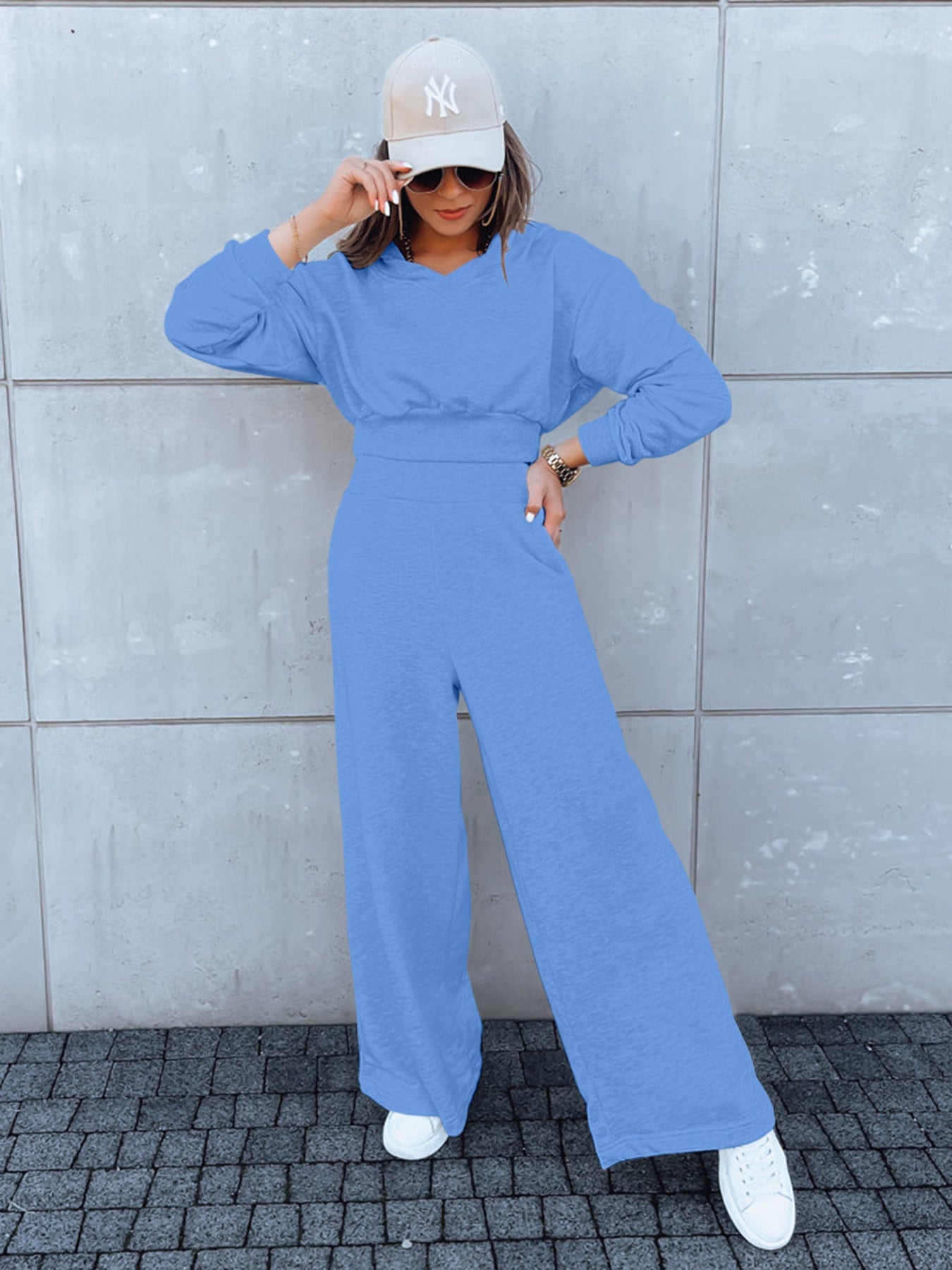 Damen Jumpsuit Weites Bein Kapuze Eveloria