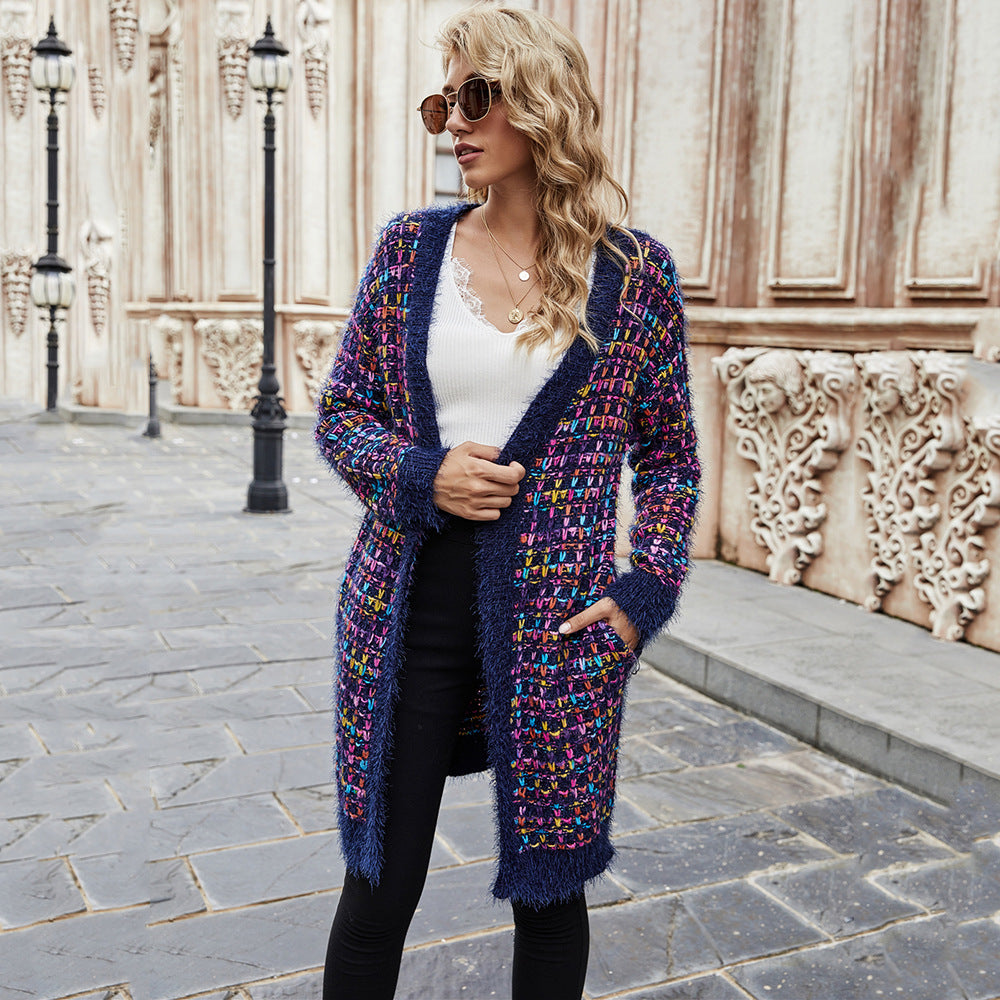 Damen Strickjacke Farbenfroh mit Strukturen und Fransen Abschluss