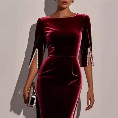 Damen Samtkleid Figurbetont Perlendetails Eveloria