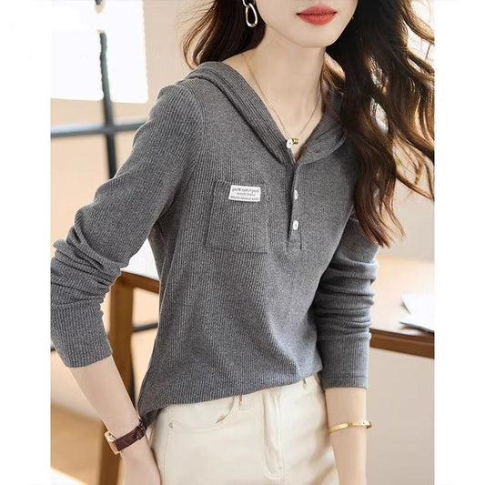 Damen Hoodie mit Knopfleiste und Brusttasche Eveloria - Eveloria