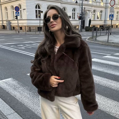 Damen Kunstpelzjacke Kuschelig Eveloria