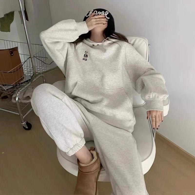 Damen Kapuzen-Set Weites Design Dekorative Knöpfen Bequem Eveloria