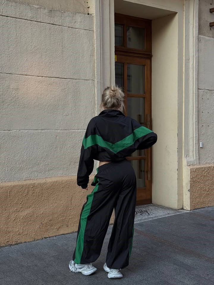 Damen Windbreaker Hochkragen Kontraststreifen Eveloria