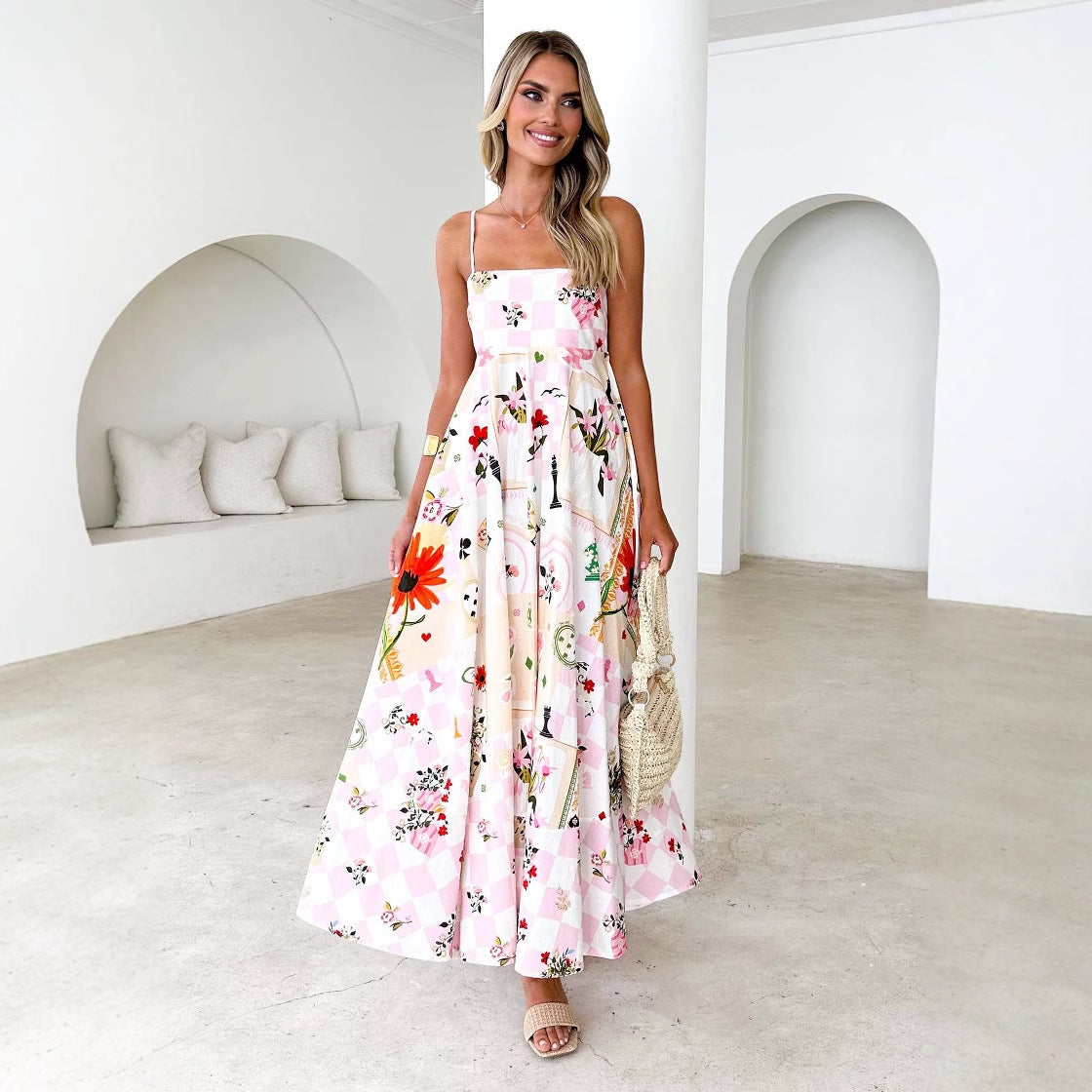 Damen Maxikleid mit Trägern Floralmuster Eveloria