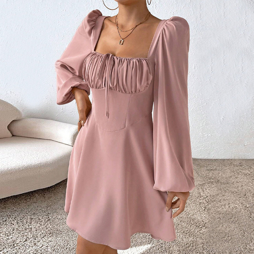 Damen Minikleid Rüschendetails Puffärmel Eveloria
