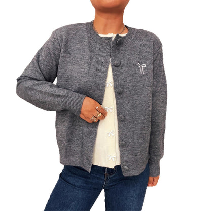 Damen Strickjacke Feine Struktur Verspielte Knöpfe Beige
