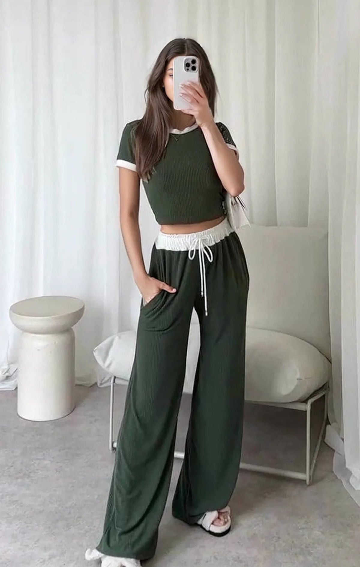 Damen Loungewear-Set Cropped Oberteil Weite Hose Eveloria