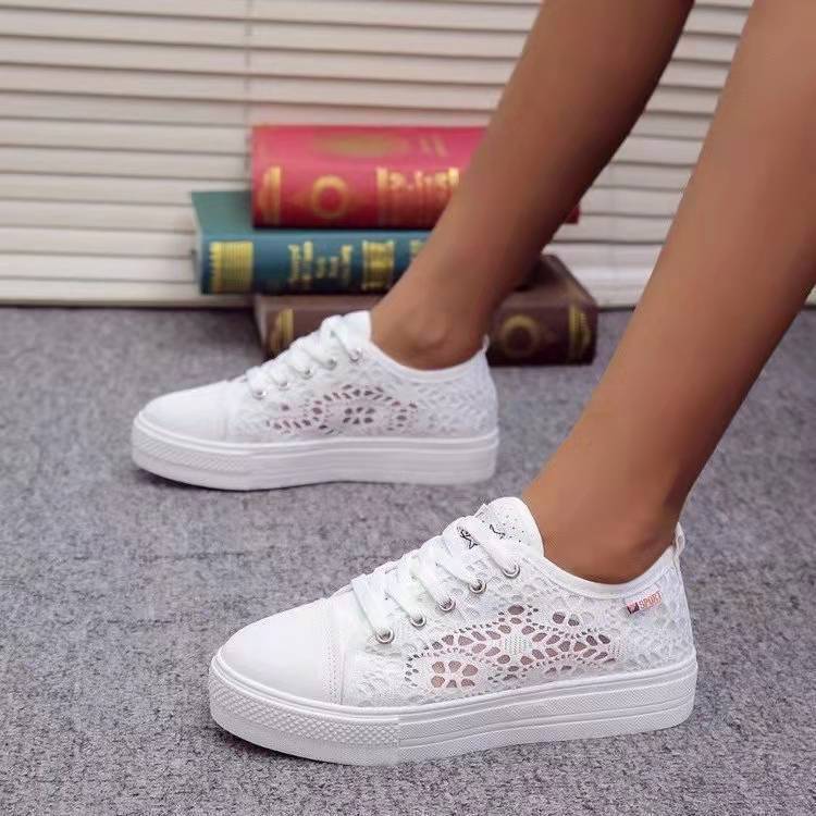 Damen Sneaker Spitzenmuster Rutschfeste Sohle Eveloria