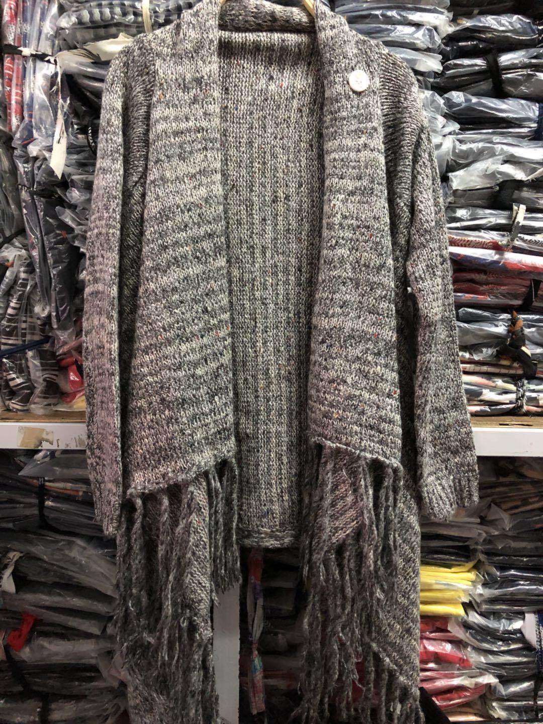 Damen Poncho mit Fransen Eveloria Gemütlich