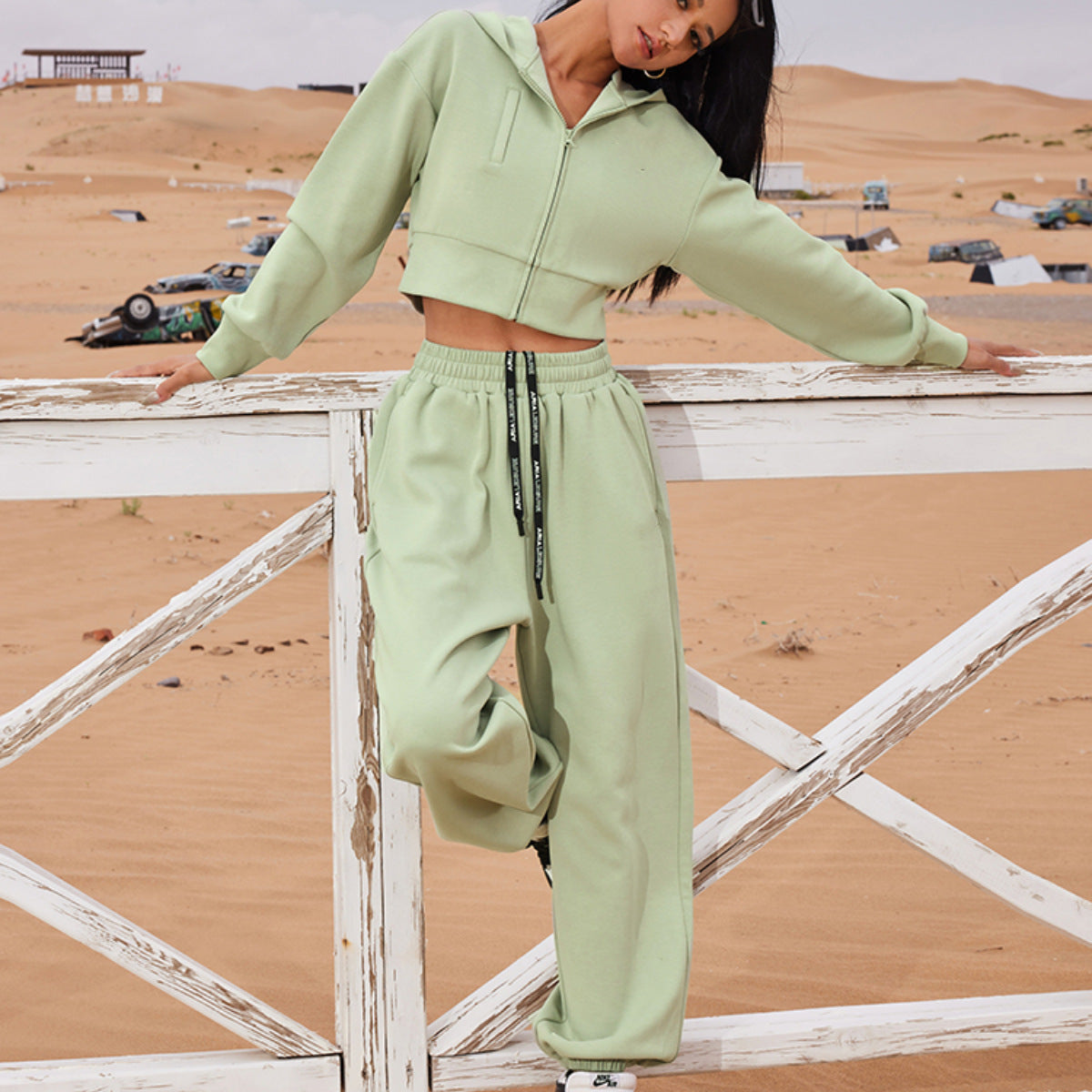 Damen Cropped Hoodie Jogginghose Bequem Grau - Eveloria