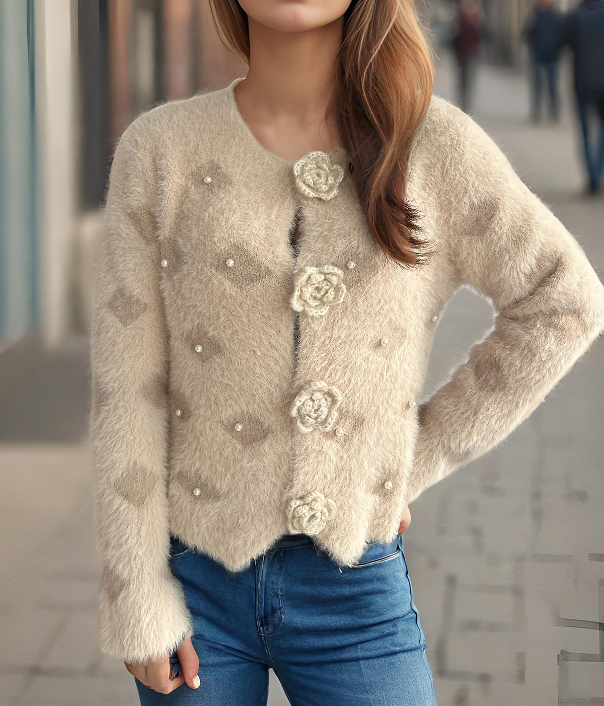 Damen Strickjacke Blumenapplikationen Perlenakzente Eveloria