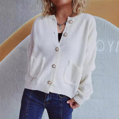 Damen Strickjacke mit Perlenknöpfen und Taschen Eveloria