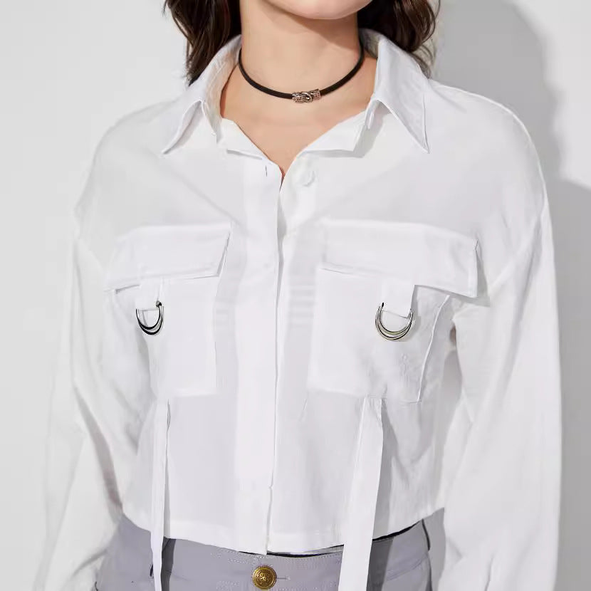 Damen Cropped Bluse mit Taschen und Modernen Details