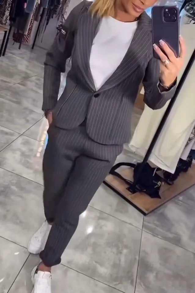 Damen Blazer Ensemble Streifen Tailliert Eveloria