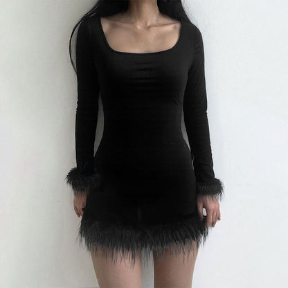 Damen Minikleid Elegante Lange Ärmel Federn Schwarz Eveloria - Eveloria