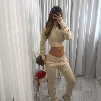 Damen Loungewear-Set gemustert mit gekürztem Oberteil und Jogginghosen - Eveloria