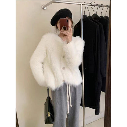 Damen Kurzjacke Flauschig Elegant Knöpfe Schwarz Eveloria - Eveloria