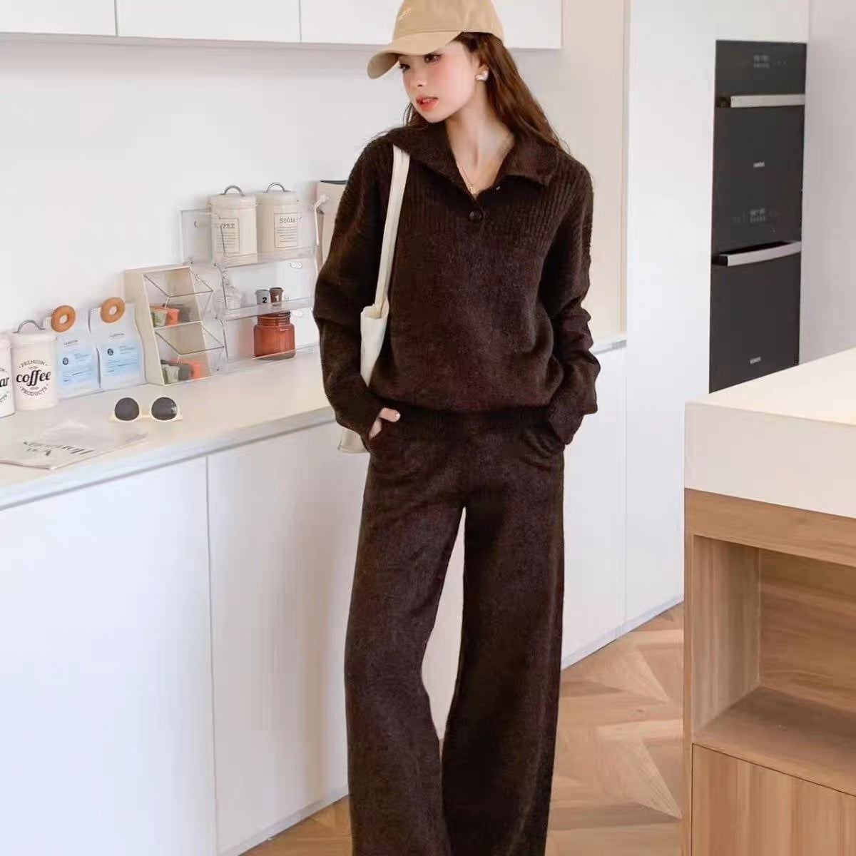 Damen Strickanzug Weite Passform Dekorative Knöpfe Beige