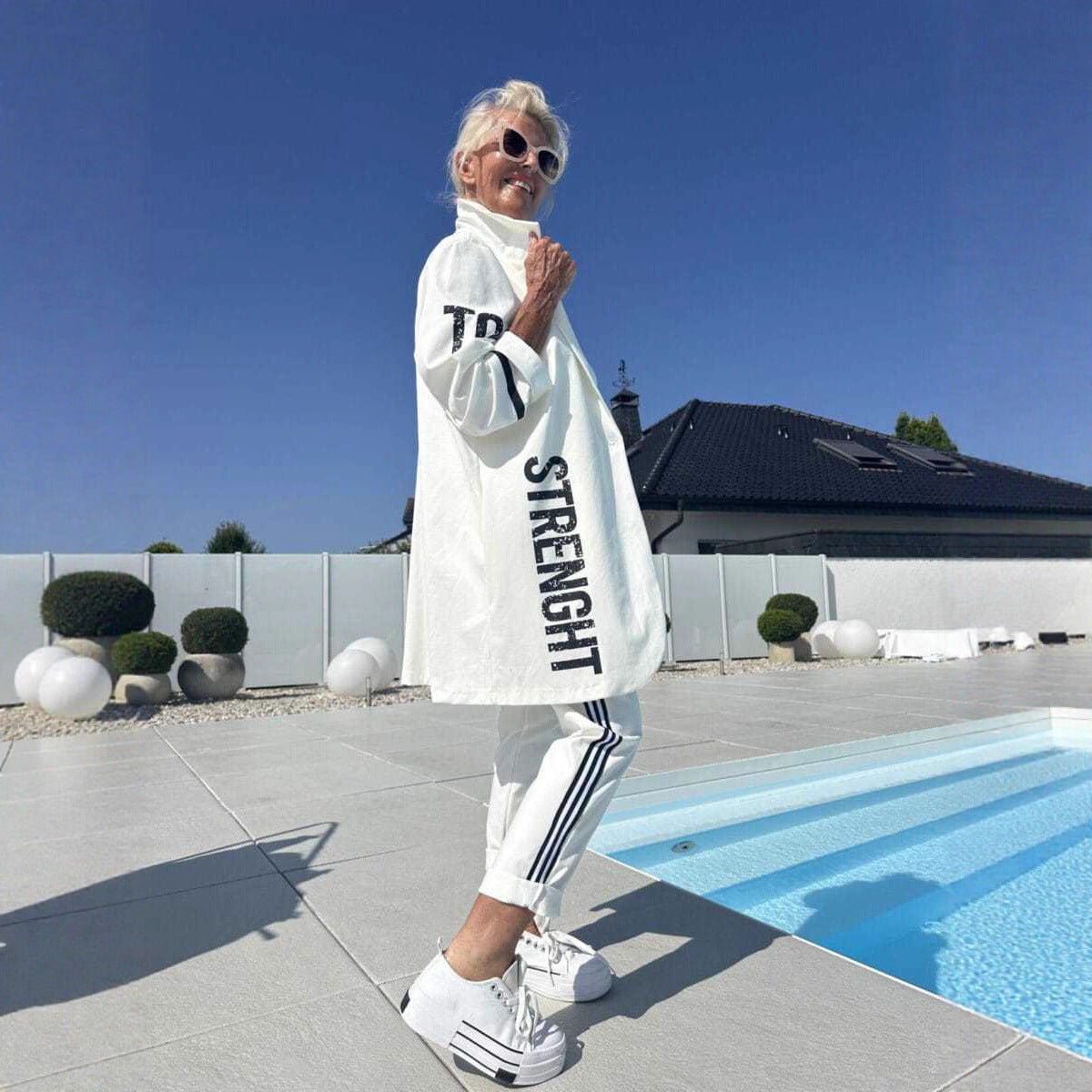 Damen Trenchcoat mit Streifen Weiß