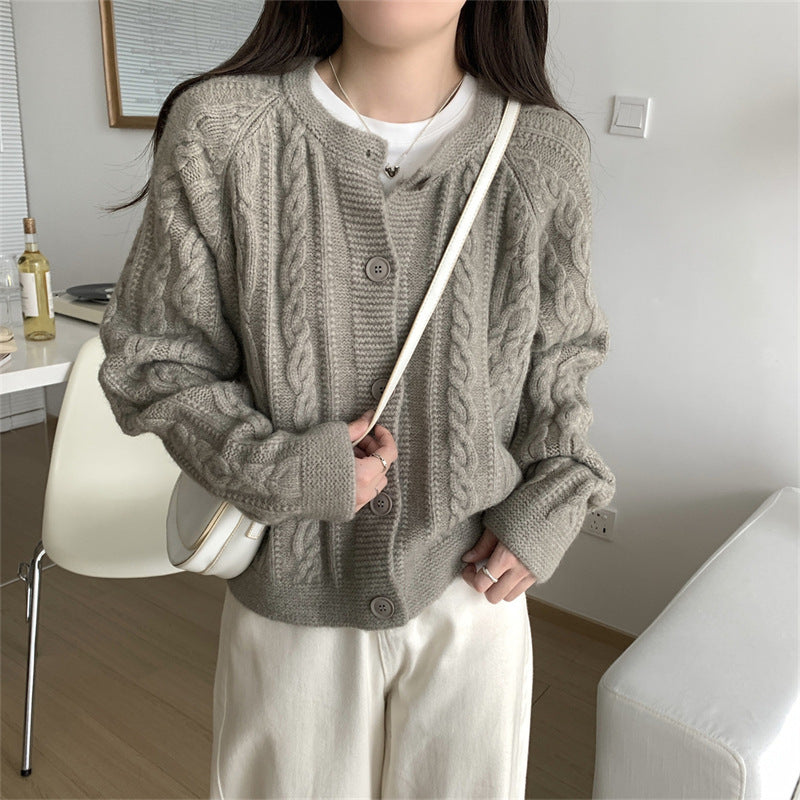 Damen Grobstrickjacke Zopfmuster Breite Ärmel Eveloria