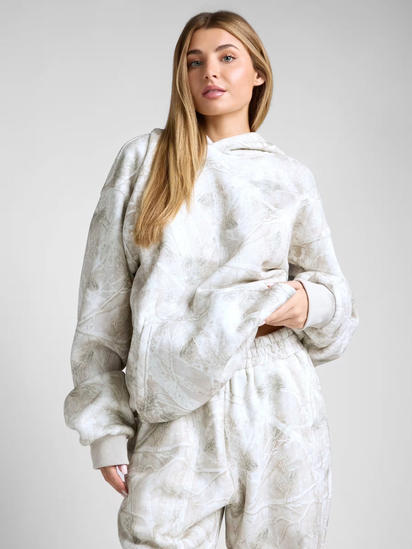Damen Oversized Kapuzenpullover Camouflage-Design