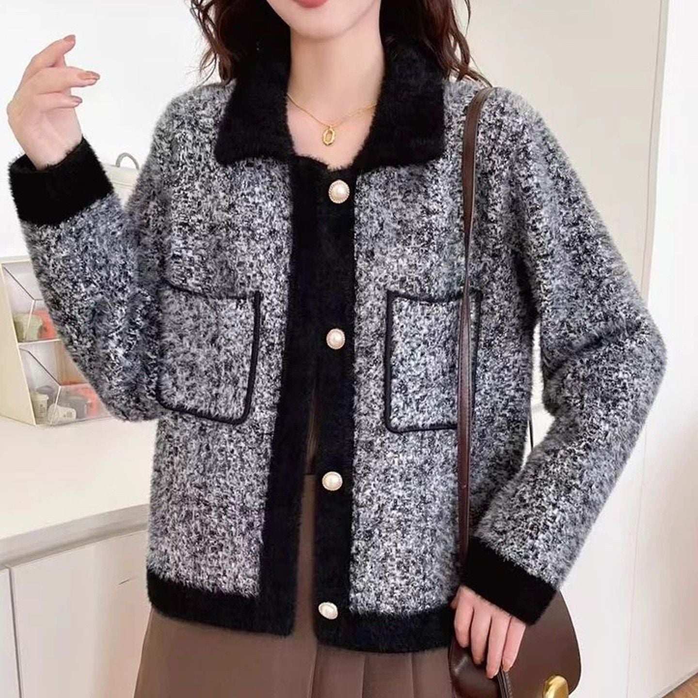 Damen Jacke Kuschelig Kontrasttaschen Eveloria