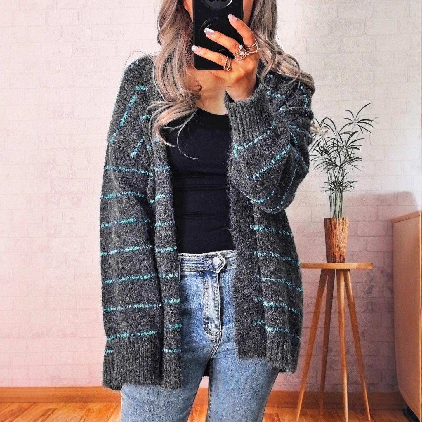 Damen Strickjacke Kuschelig Kontraststreifen Eveloria
