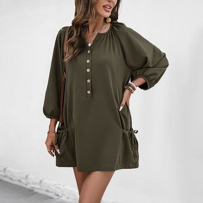 Damen Kleid mit Knöpfen und Rüschensaum Eveloria - Eveloria