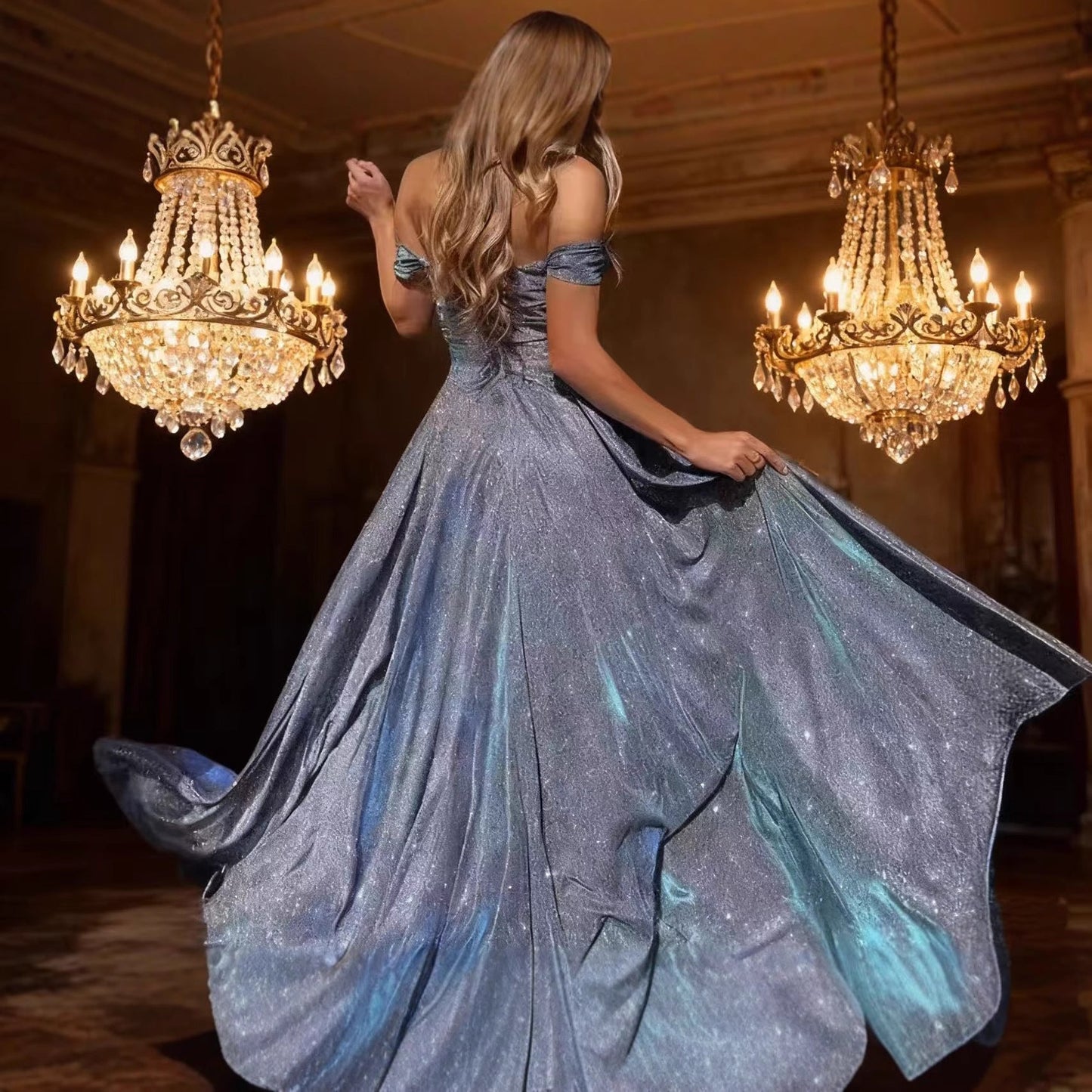 Damen Abendkleid mit Seitenschlitz Lurexstoff Eveloria