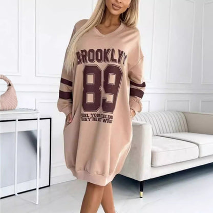 Damen Oversized Kleid mit Grafikdruck V-Ausschnitt Eveloria