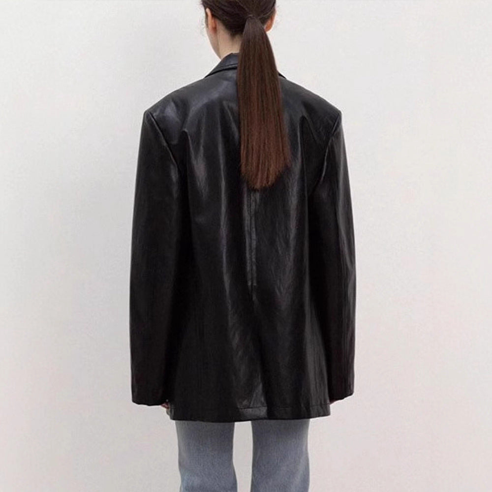 Damen Oversized Kunstlederblazer Eveloria wird zu:
Eveloria Damen