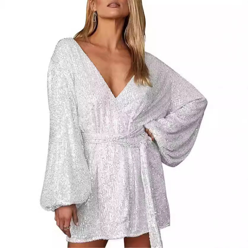 Damen Minikleid Glitzernd Tiefauschnitt Weite Ärmel Eveloria