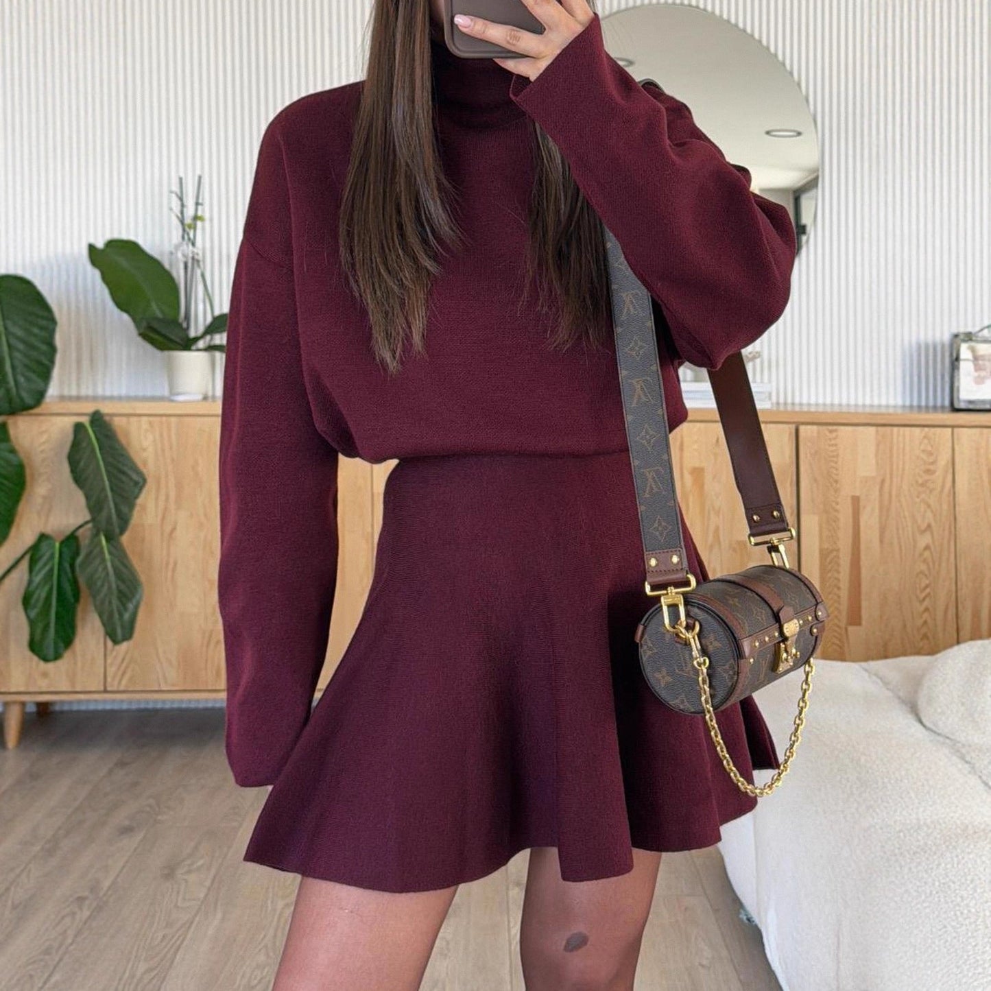 Damen Sweatshirt-Kleid mit langen Ärmeln Eveloria