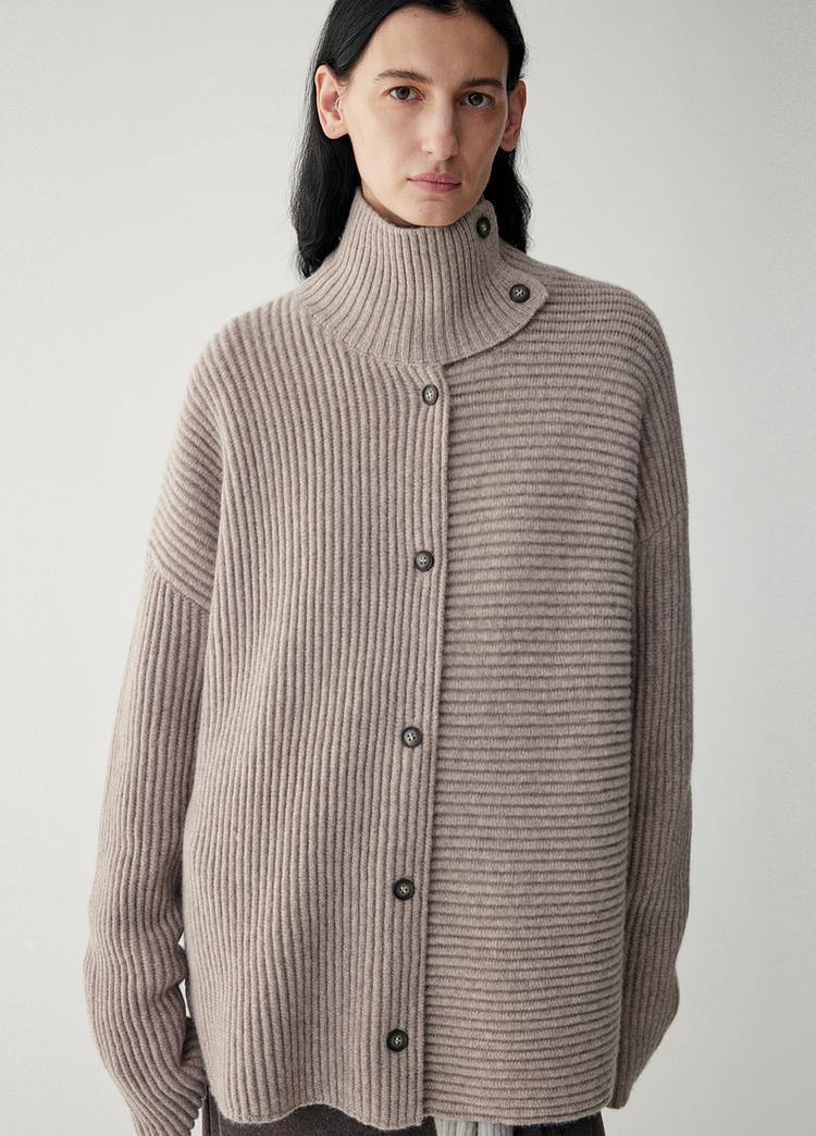 Damen Strickjacke Relaxed mit hohem Kragen und Knöpfen