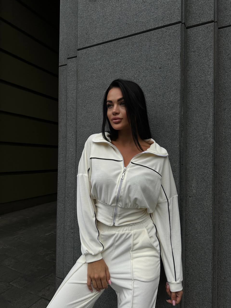 Damen Sportanzug Cropped Hoher Kragen Reißverschluss Eveloria