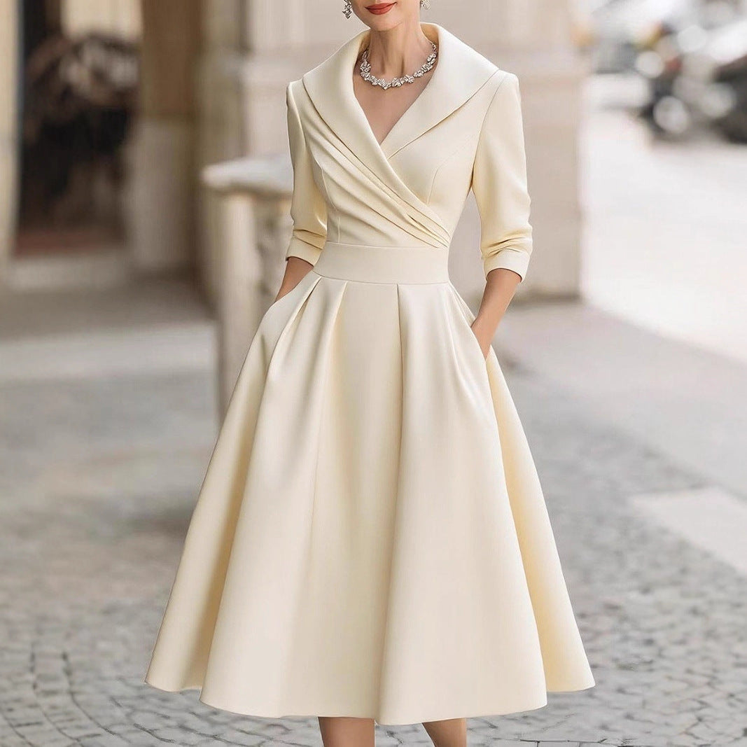 Damen Wickelkleid mit Schößchen und Taschen Eveloria